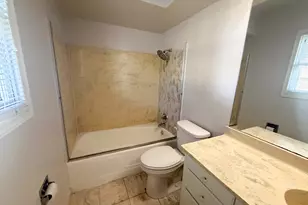 2200 Country Club Rd, Ennis, TX 75119 - Photo 10