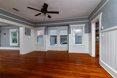 2107 College Avenue, Fort Worth, TX 76110 - Photo 16