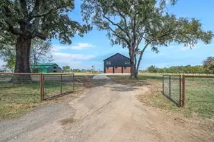 412 Vz County Road 1413, Van, TX 75790 - Photo 2