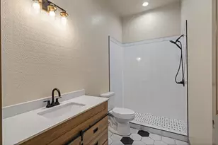 412 Vz County Road 1413, Van, TX 75790 - Photo 20