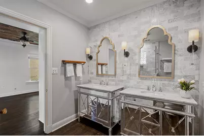 5621 McCommas Boulevard, Dallas, TX 75206 - Photo 32