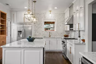 5621 McCommas Blvd, Dallas, TX 75206 - Photo 14