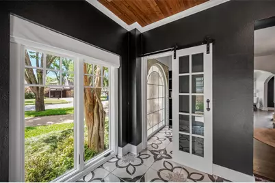 5621 McCommas Boulevard, Dallas, TX 75206 - Photo 22