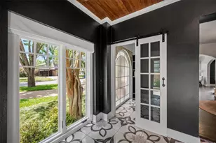 5621 McCommas Blvd, Dallas, TX 75206 - Photo 22