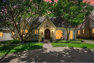 5621 McCommas Boulevard, Dallas, TX 75206 - Photo 1