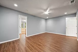 2811 Valparaiso Trail, Arlington, TX 76017 - Photo 16