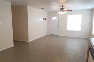 301 S Blue Jay Ct, Weatherford, TX 76088 - Photo 6