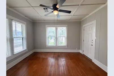 205 W Gilmer Street, Ennis, TX 75119 - Photo 16