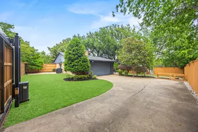 1125 Greenway Drive, Richardson, TX 75080 - Photo 22