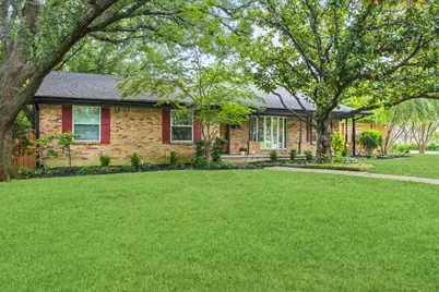 1125 Greenway Drive, Richardson, TX 75080 - Photo 2