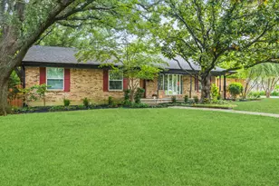 1125 Greenway Dr, Richardson, TX 75080 - Photo 2
