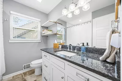 1125 Greenway Drive, Richardson, TX 75080 - Photo 12