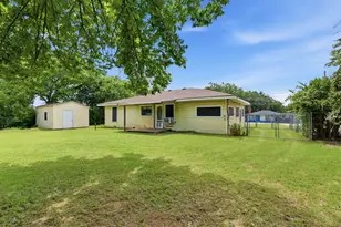 108 Sandra Dr, Azle, TX 76020 - Photo 20