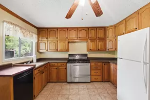 108 Sandra Dr, Azle, TX 76020 - Photo 14