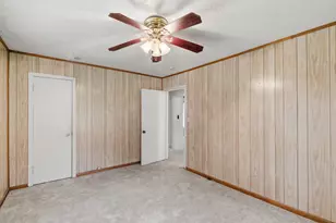 108 Sandra Dr, Azle, TX 76020 - Photo 12