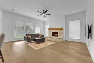 5500 Pooley Ln, McKinney, TX 75071 - Photo 4