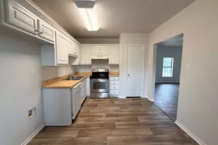 1309 N Clay St, Ennis, TX 75119 - Photo 8