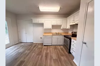 1309 N Clay Street, Ennis, TX 75119 - Photo 6