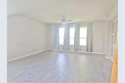 302 Clayton Street, Glenn Heights, TX 75154 - Photo 20