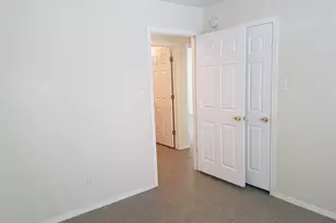 225 Blue Bell Ct, Weatherford, TX 76088 - Photo 10