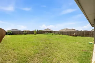 513 Frenchpark Dr, Fort Worth, TX 76052 - Photo 30