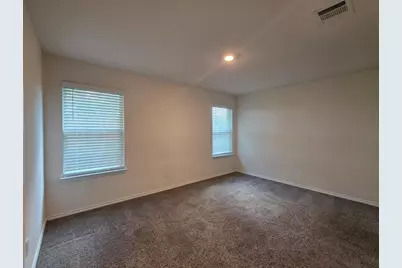 1215 Knoll Drive, Ennis, TX 75119 - Photo 6