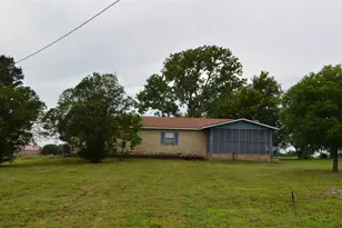 2020 Gage Rd, Cleburne, TX 76031 - Photo 14