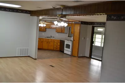 2020 Gage Road, Cleburne, TX 76031 - Photo 12