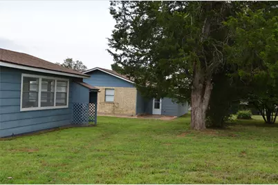 2020 Gage Road, Cleburne, TX 76031 - Photo 8