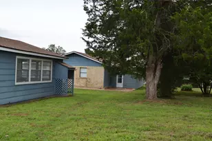 2020 Gage Rd, Cleburne, TX 76031 - Photo 8