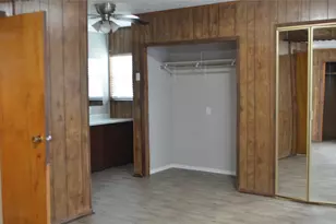 2020 Gage Rd, Cleburne, TX 76031 - Photo 4