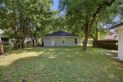 603 N McKinney Street, Ennis, TX 75119 - Photo 22