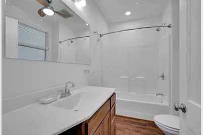 105 S 3rd Street, Midlothian, TX 76065 - Photo 12