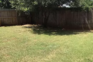 2622 Meadowview Dr, Arlington, TX 76016 - Photo 24