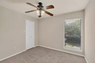 1900 Thames Dr, Arlington, TX 76017 - Photo 30