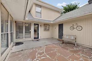1900 Thames Dr, Arlington, TX 76017 - Photo 34