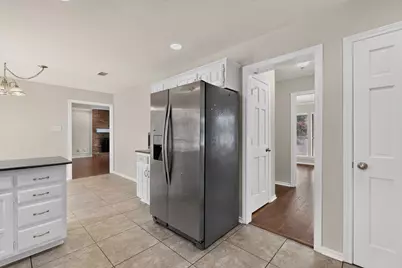 1900 Thames Drive, Arlington, TX 76017 - Photo 16