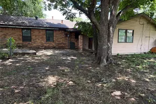 2036 Salem St, Irving, TX 75061 - Photo 14