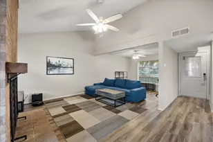 1818 Highbrook Ct, Garland, TX 75044 - Photo 4