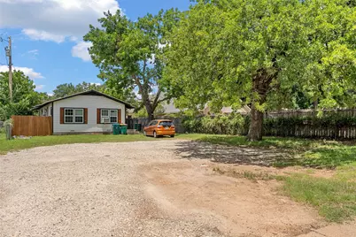 1103 E Leon Street, Gatesville, TX 76528 - Photo 22