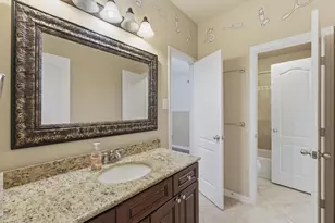 11029 Owl Creek Dr, Fort Worth, TX 76179 - Photo 20