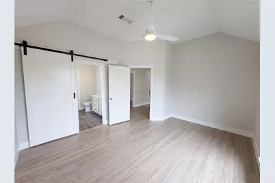 815 Ramblewood Drive, Lewisville, TX 75067 - Photo 16