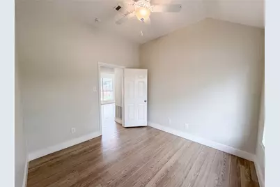 815 Ramblewood Drive, Lewisville, TX 75067 - Photo 24