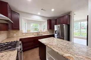 815 Ramblewood Dr, Lewisville, TX 75067 - Photo 12