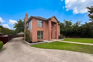 815 Ramblewood Dr, Lewisville, TX 75067 - Photo 2