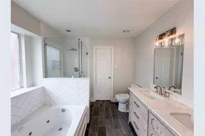815 Ramblewood Drive, Lewisville, TX 75067 - Photo 26