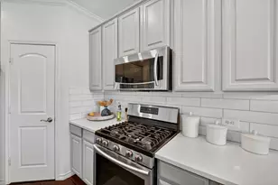 8208 Hidden Path Ln, Denton, TX 76210 - Photo 14