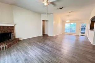 1103 Savage Dr, Denton, TX 76207 - Photo 4