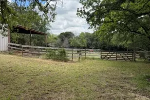 800 Oak Country, Weatherford, TX 76085 - Photo 10