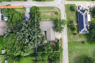 2322 W 1st Ave, Corsicana, TX 75110 - Photo 38